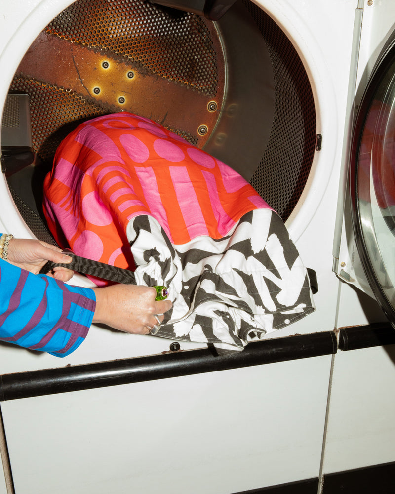 Reversible Laundry Bag in Hot Pink / Jungle / Mono