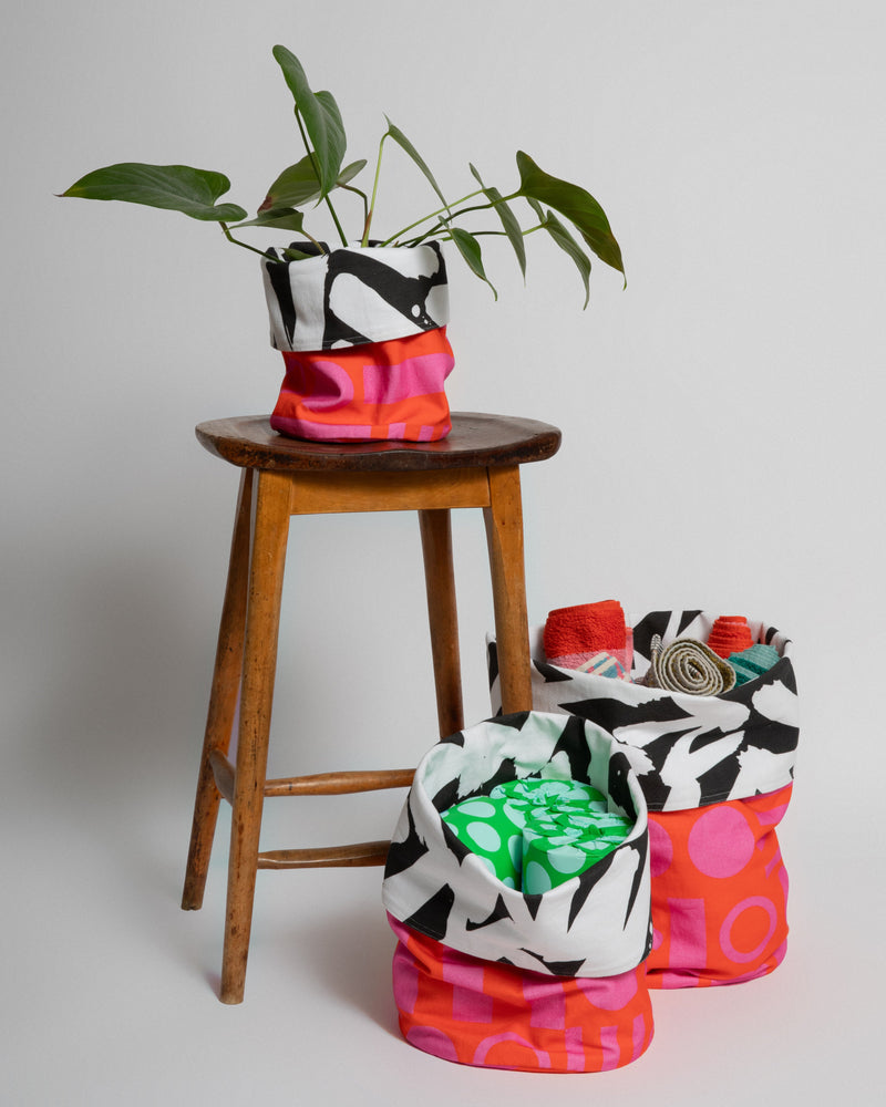 Medium Storage Bag in Hot Pink / Mono