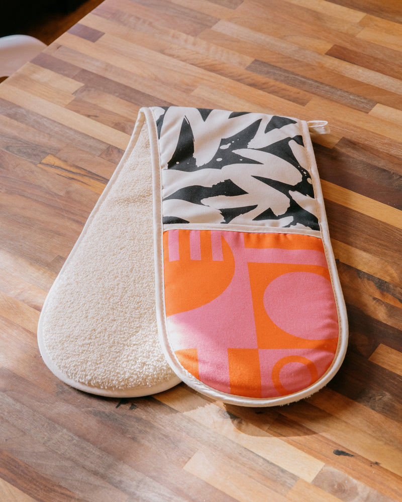 Organic Cotton Double Oven Gloves in Paradox