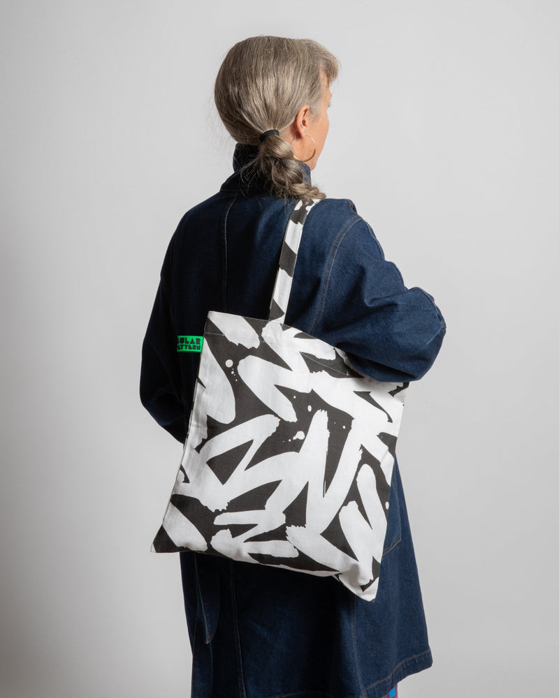 Big Ez Tote bag in Mono