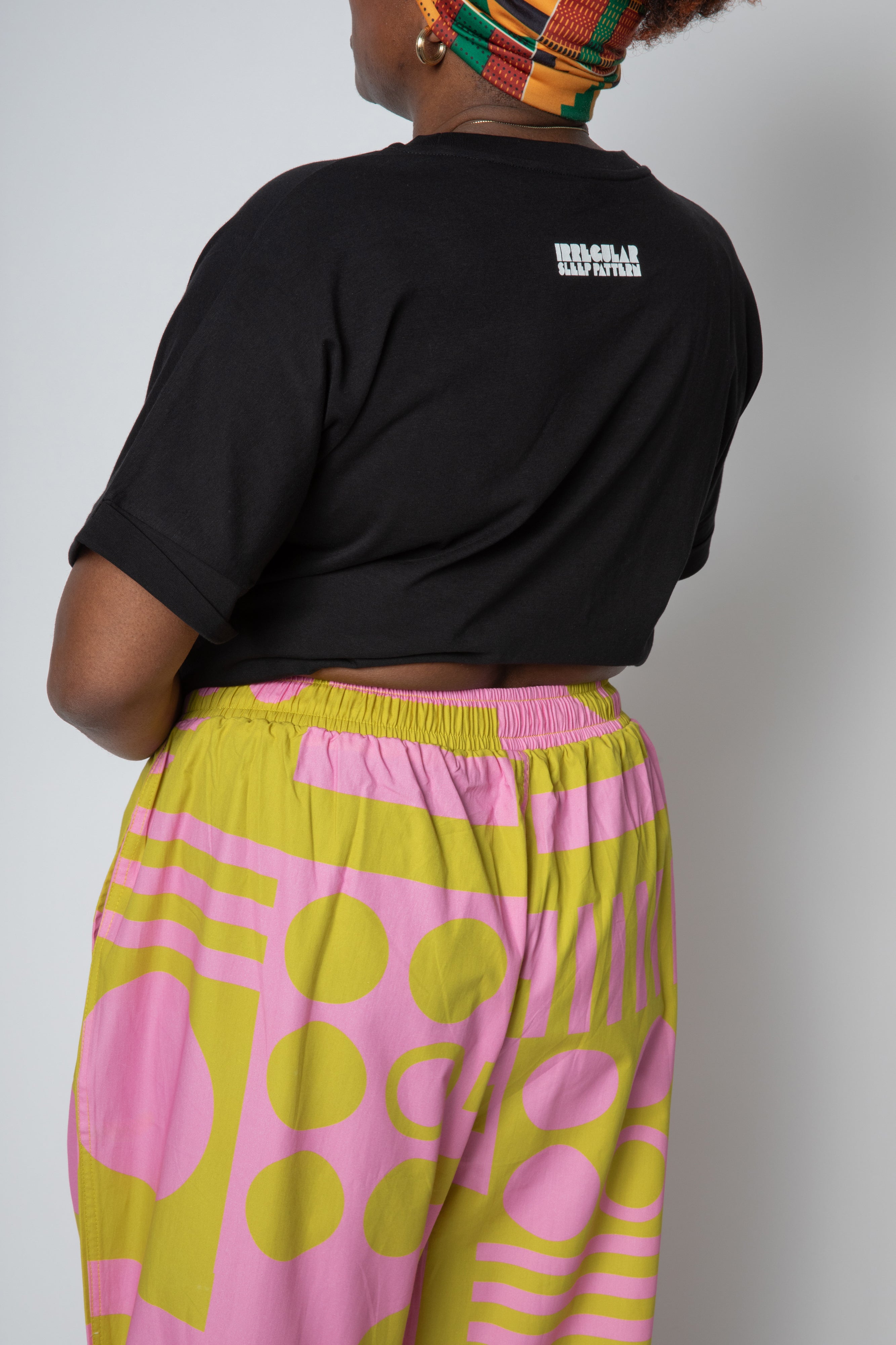 Irregular Loose-fit T-shirt in Black