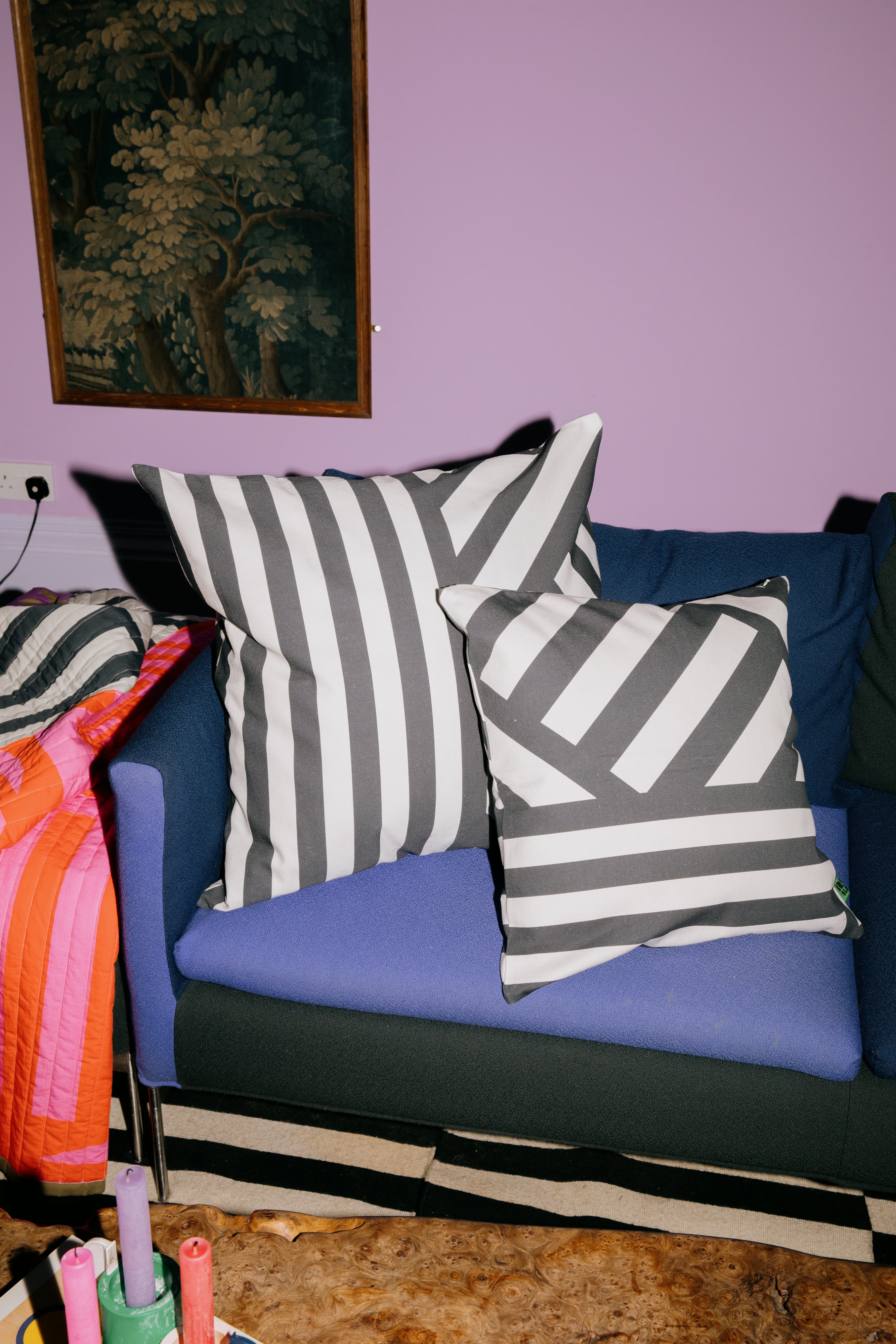 Canvas cushion cover in Mono