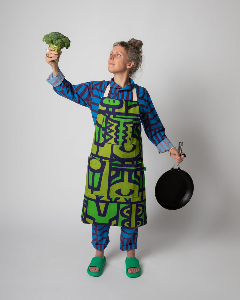 Apron in Jungle