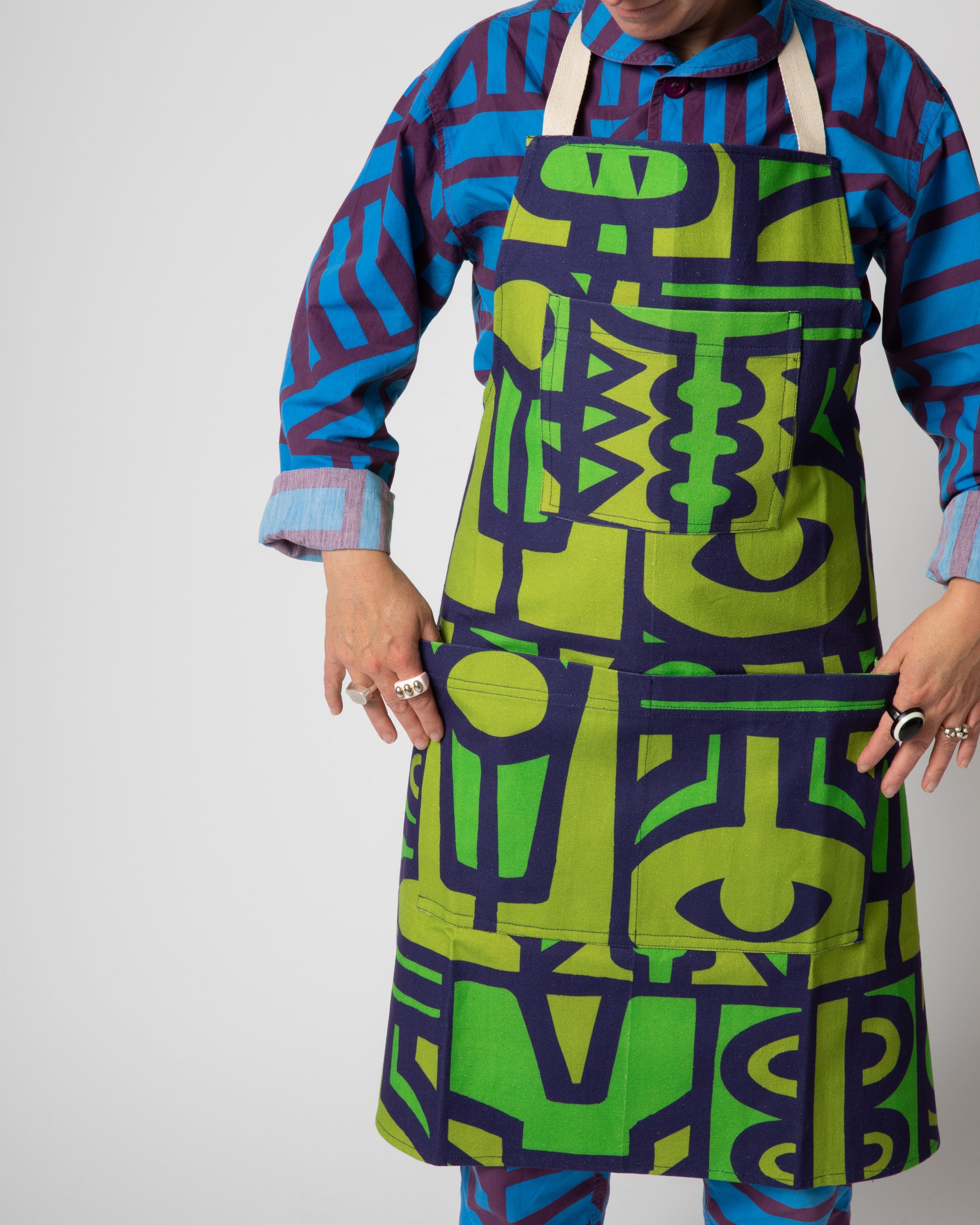 Apron in Jungle