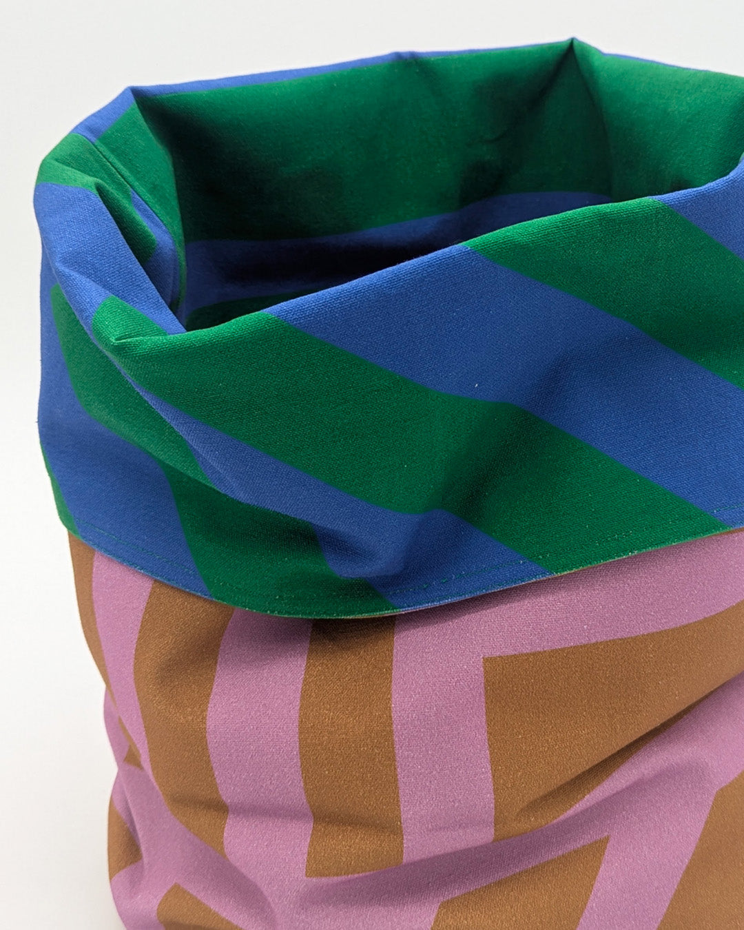 Medium Storage Bag in Kelly Caramallow