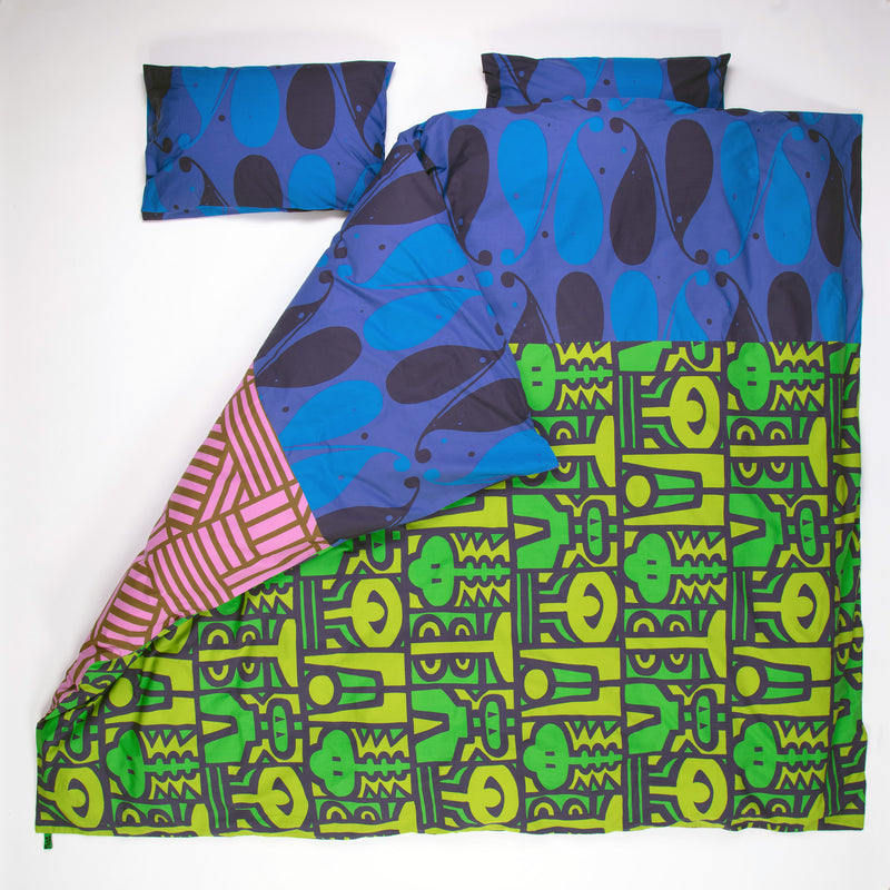 Reversible Duvet Set x Cosmic