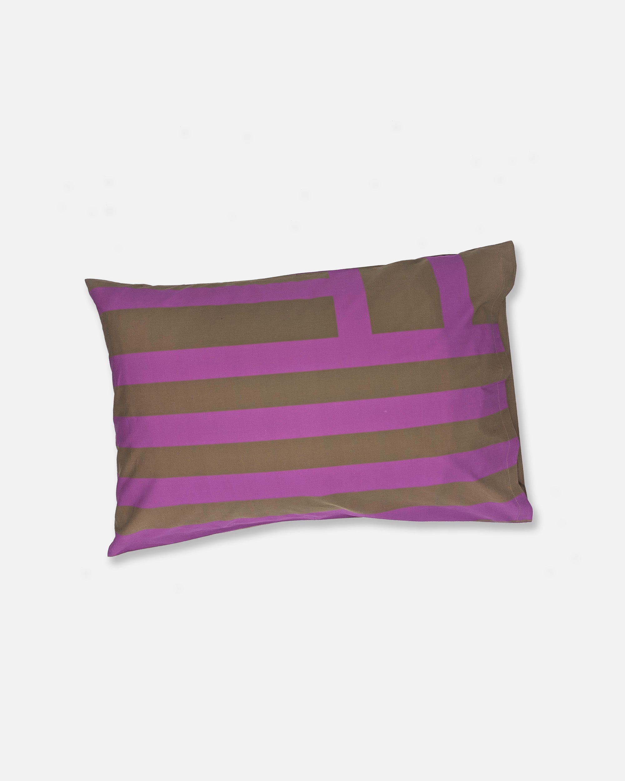 Sidewinder Pillowcase in Grape