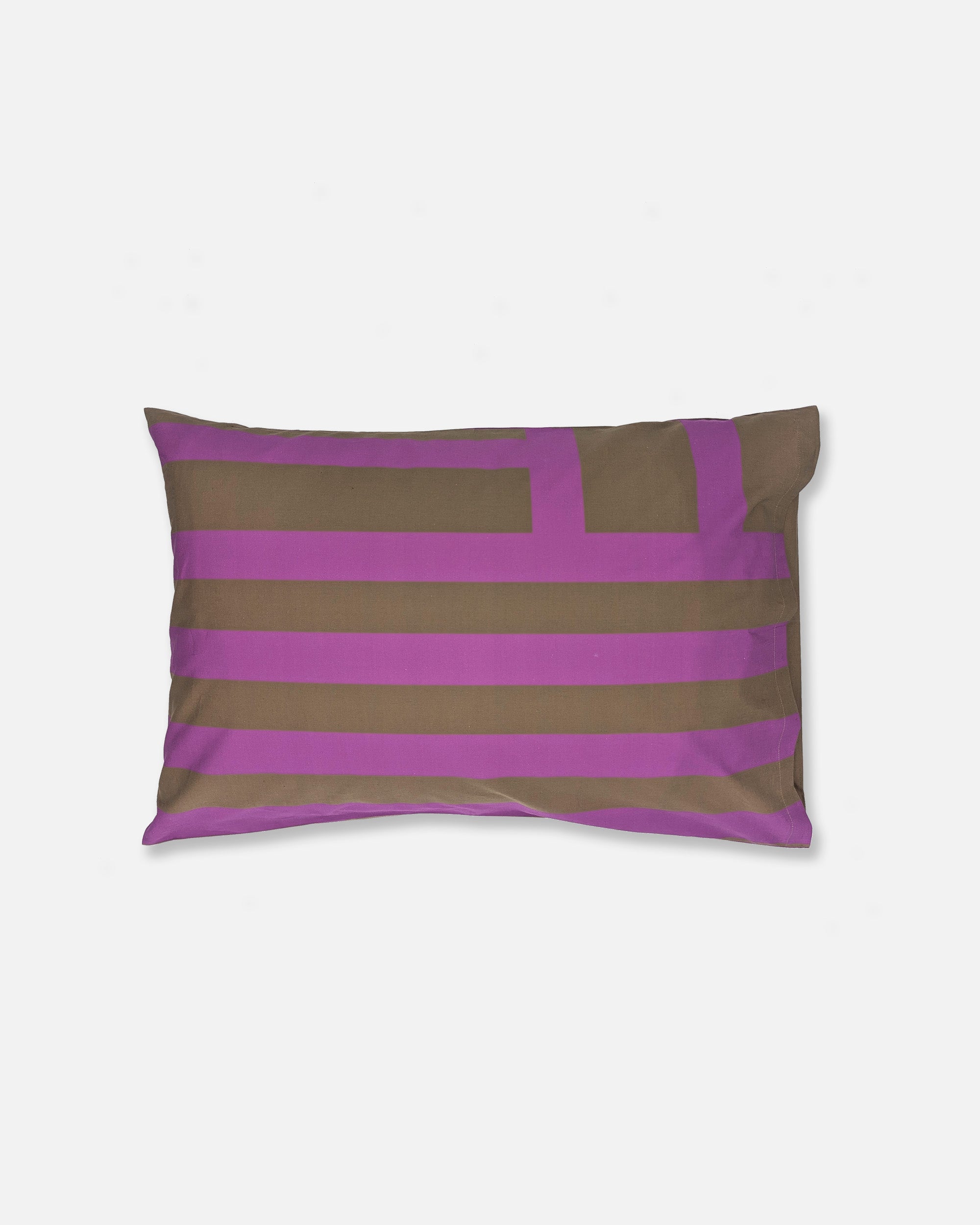 Sidewinder Pillowcase in Grape