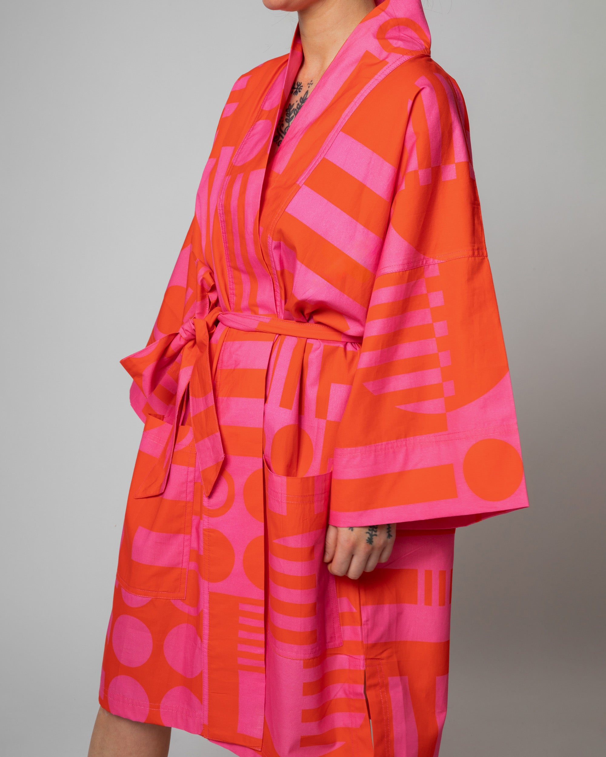Paradox Robe in Hot Pink