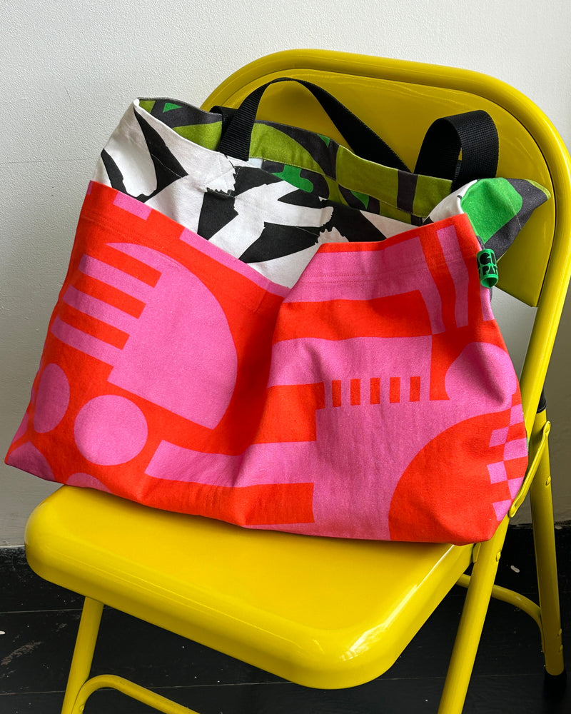 Market Bag in Hot Pink