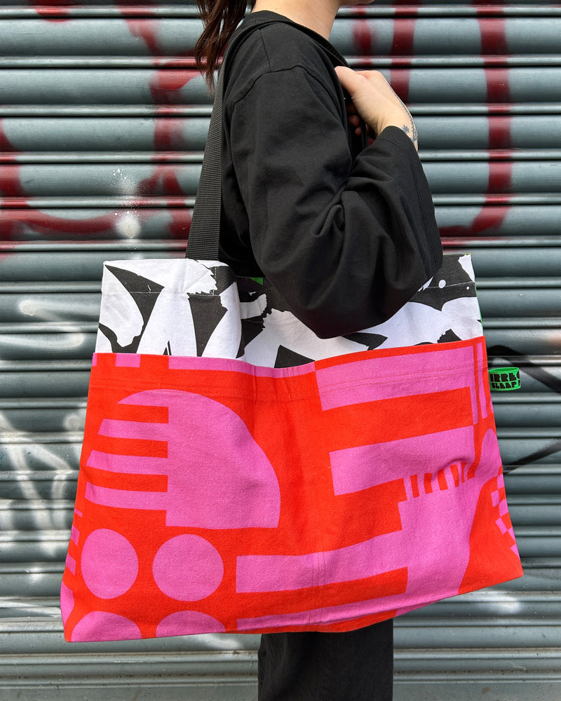 Market Bag in Hot Pink