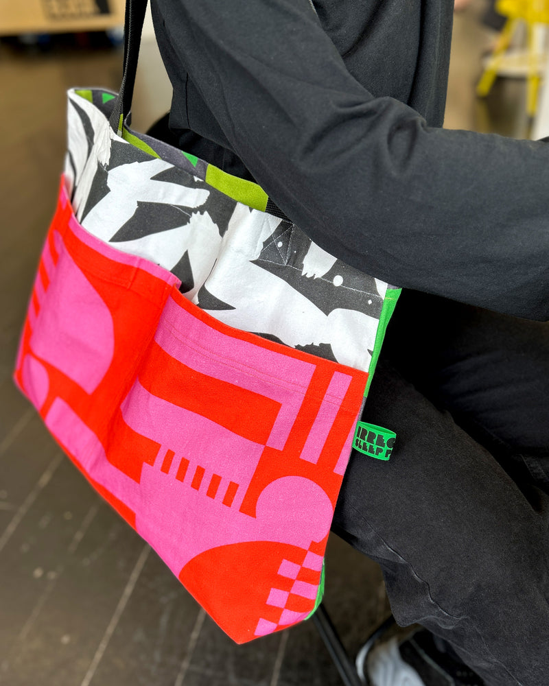 Market Bag in Hot Pink