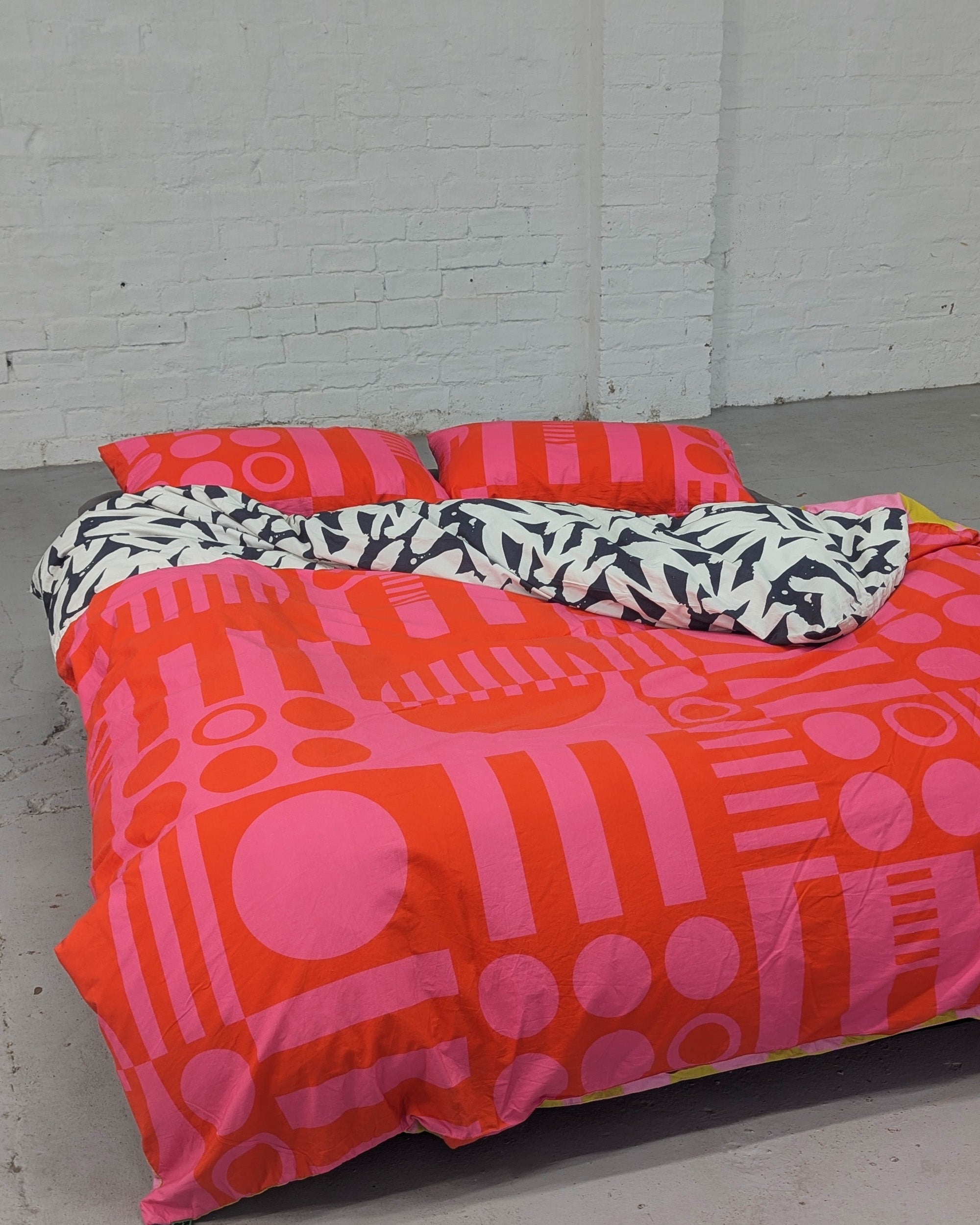 Reversible Duvet Set x Paradox