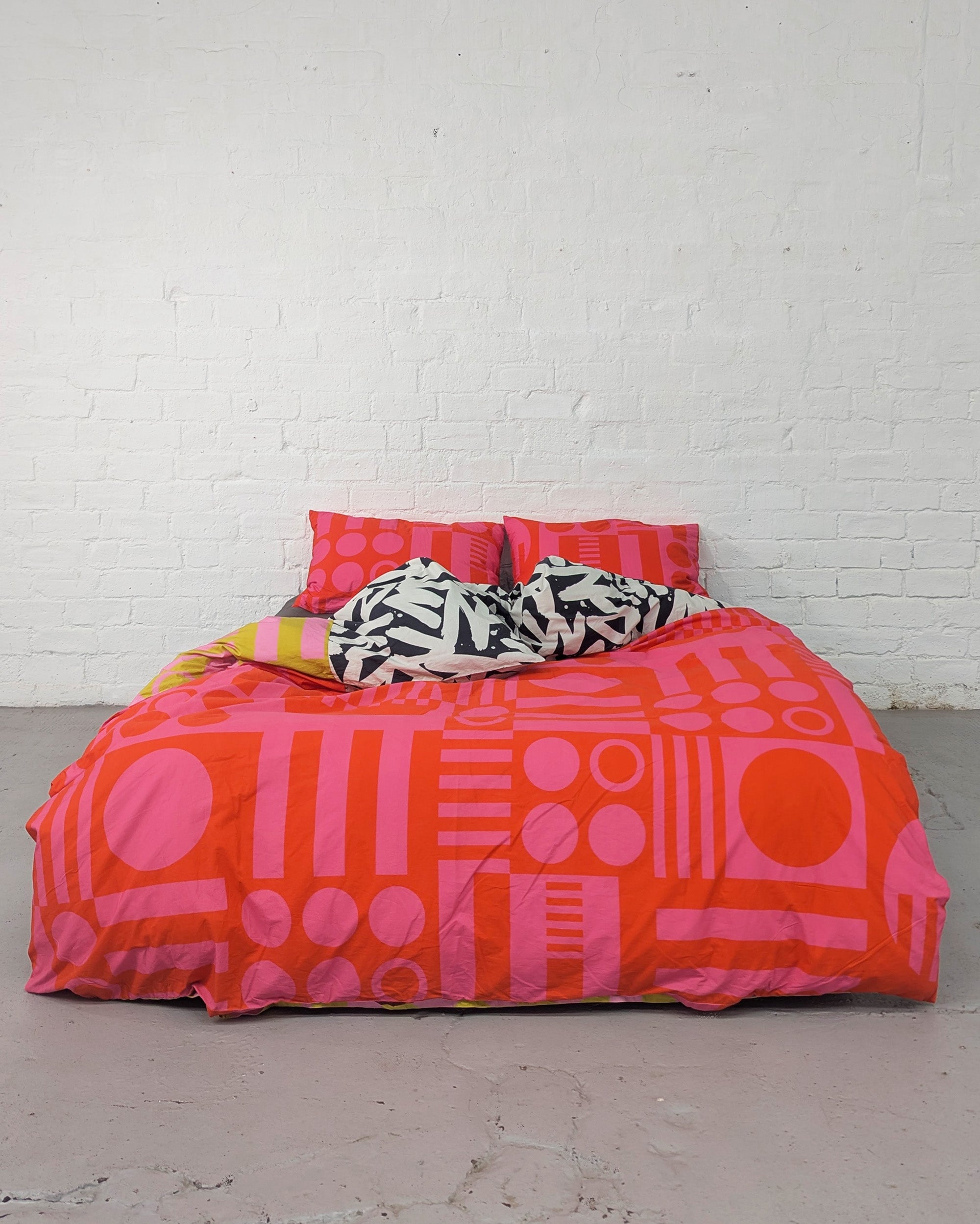 Reversible Duvet Set x Paradox