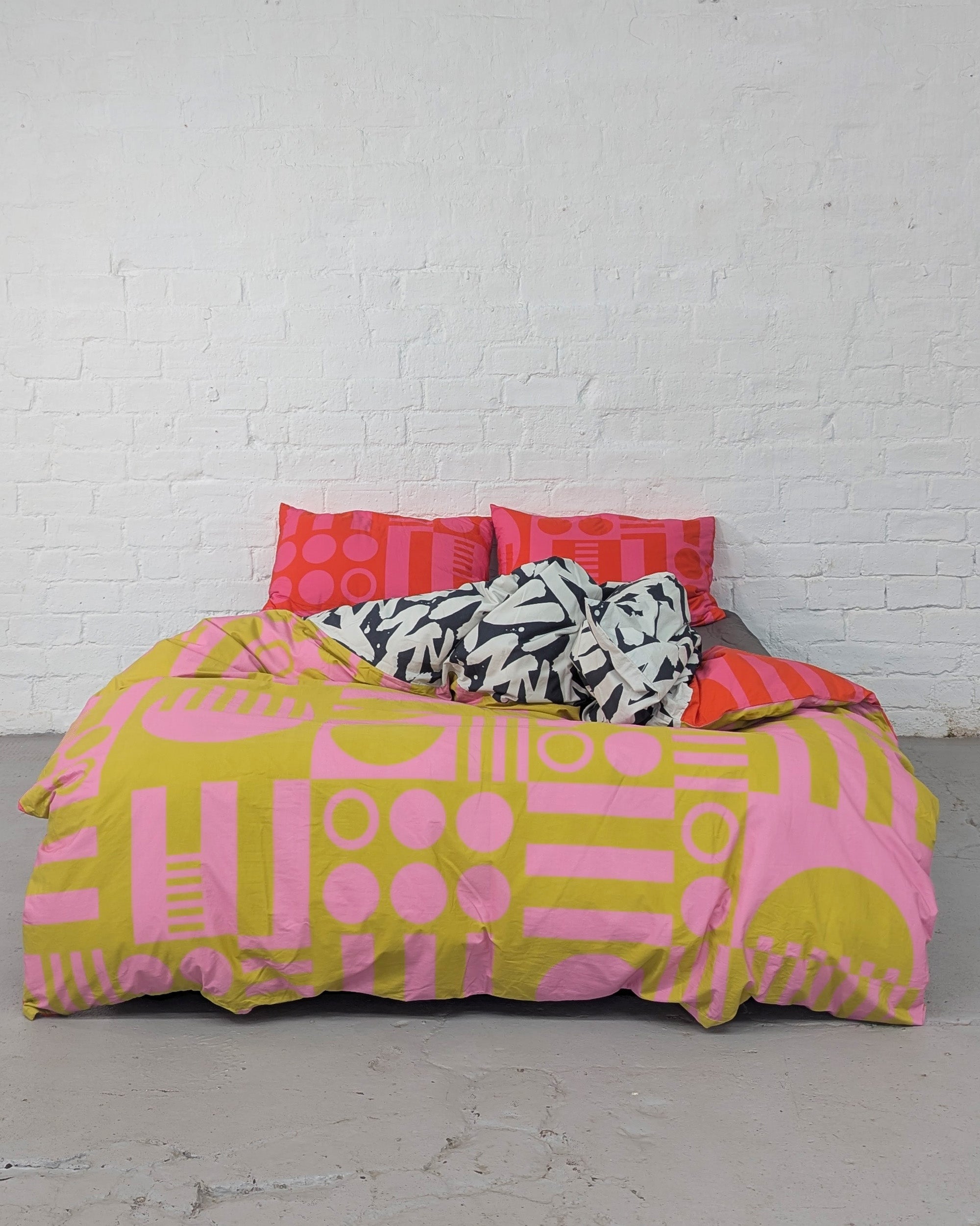 Reversible Duvet Set x Paradox