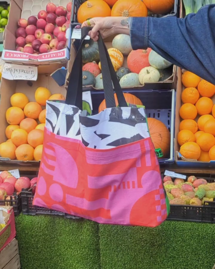 Market Bag in Hot Pink
