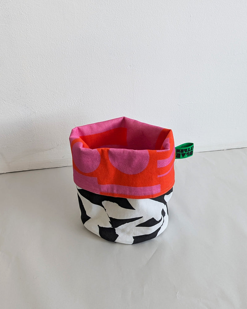 Small Storage Bag in Hot Pink / Mono